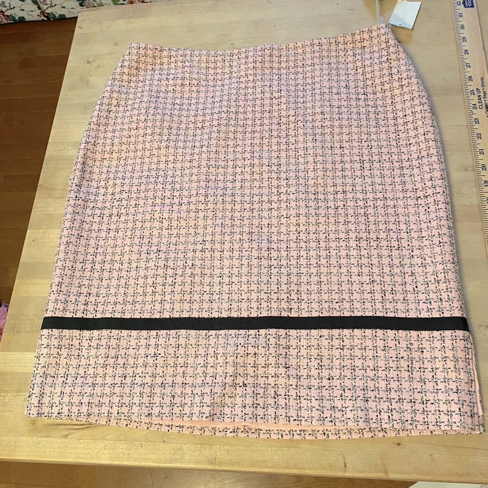 Light pink silk pencil skirt 100% silk